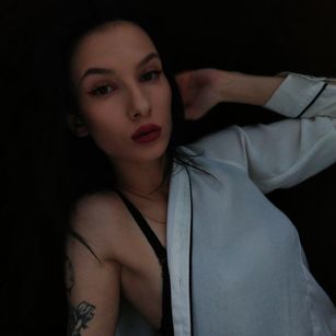 Model - Anastacia Great cum