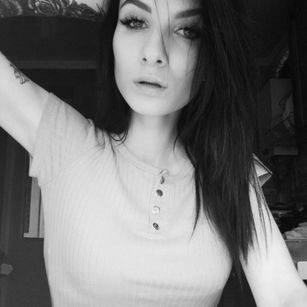 Model - Anastacia Great feet