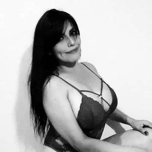 Model - Latinasmile anal