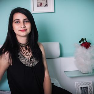 Model - Amber Quinn bigtits