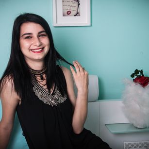 Model - Amber Quinn sexy