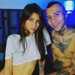 Model - SophiaAndChriss masturbation