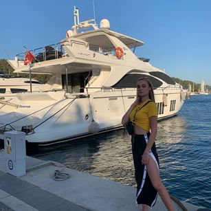 Model - SweetRose squirt