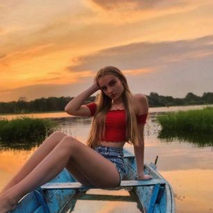 Model - SweetRose squirt