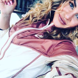 Model - Kissy_face ass