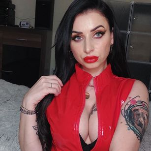 Model - Findom Teodora pantyhose