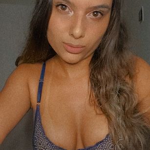 Model - cibeleblesed podolatry