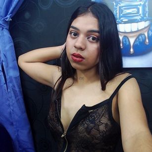 Model - valerydante cajeroautomatico