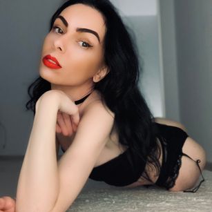 Model - AmyWolfe striptease