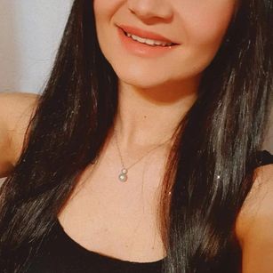 Model - TiffanyRoseX highheels