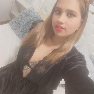 Model - ariadna oral