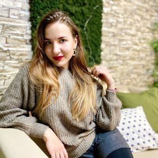 Model - MonikaSky boobs