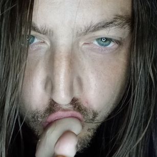 Model - Lucas Locks cumshow