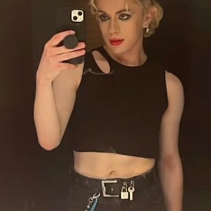 Model - GxGlitzy skinny