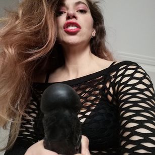 Model - MsEmpiria femdom