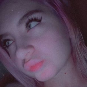 Model - Eva pussyplay