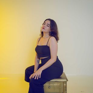 Model - ChloeMontes latina