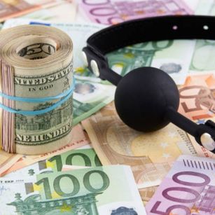 Model - Supreme Domina CBT