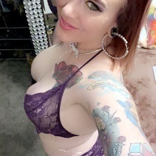 Model - TattooedBabydoll bigtits