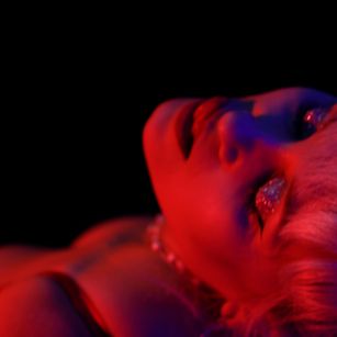 Model - WHITE_QUEEN bigboobs