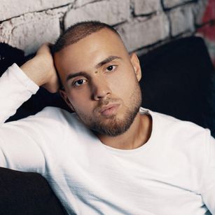 Model - DonConnery muscular