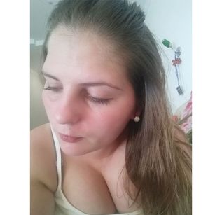 Model - Malinka brunette