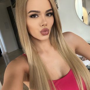 Model - Andrea Ann boobs