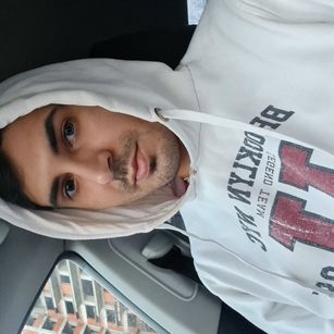 Model - TonyCollins feet