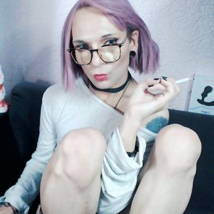 Model - AliceInP0rnland fingering