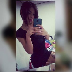 Model - Scarlett_loman twerking