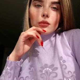 Model - Poppet paties