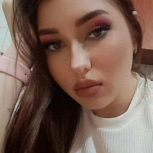 Model - Cuddles bunny love