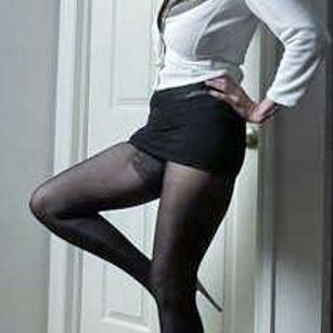 Model - Sindee Dix heels