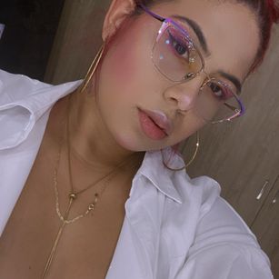 Model - giselle bigass