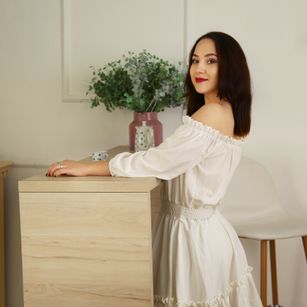 Model - LiyaSweet sexy