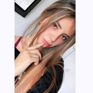 Model - Estrella_Sanz charming