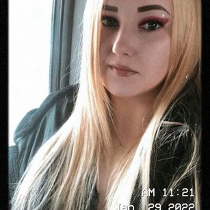 Model - Emily__r0se ass