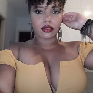 Model - kellystuart fastresponse