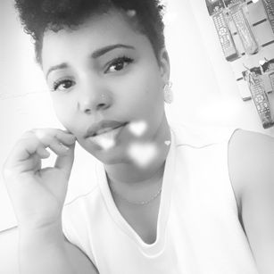 Model - kellystuart play