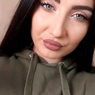 Model - Blossomgirl beautiful