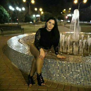 Model - MilennaLady emotional