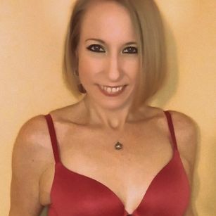 Model - Amber Rose squirt