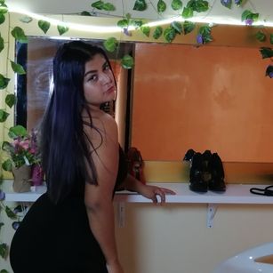 Model - Violeta Teasing