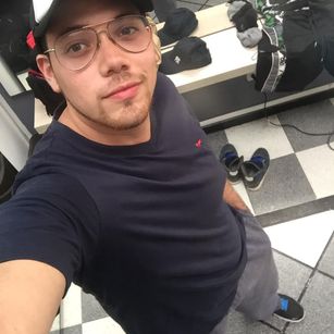 Model - LucasGalatycMan anal