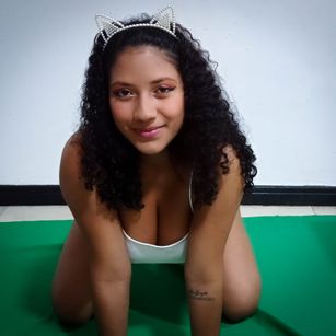 Model - Valery Fox young