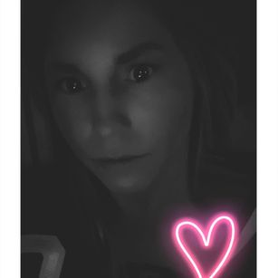 Model - Jennifer Coombs lesbian