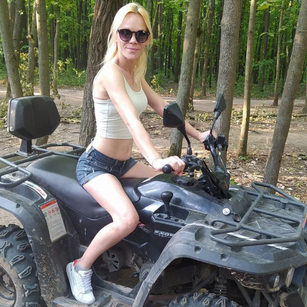 Model - CuteGirl13 Blonde