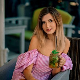 Model - MiladyDi Funny