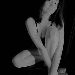 Model - Milena and Julia young