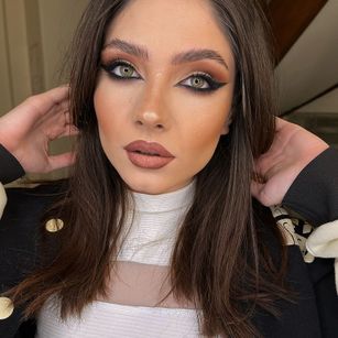 Model - HazelShawn cei